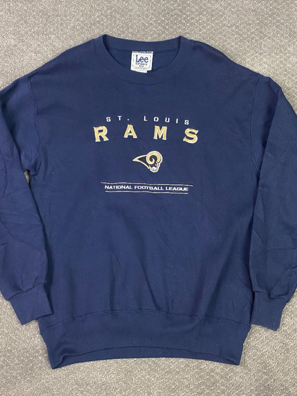 Vintage 90s St. Louis Rams Sweatshirt Mens Medium Navy Blue LEE 90's
